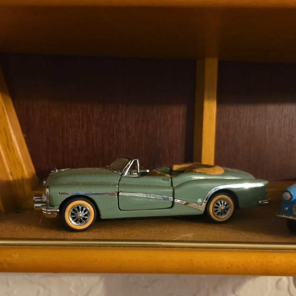 Vintage 1960 Classic Cars and Wall Display
